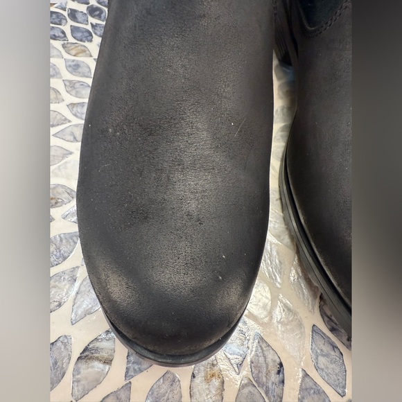 Sorel Emilie Foldover Women's Black shearling  Winter snow Boots 9 - Picture 8 of 16